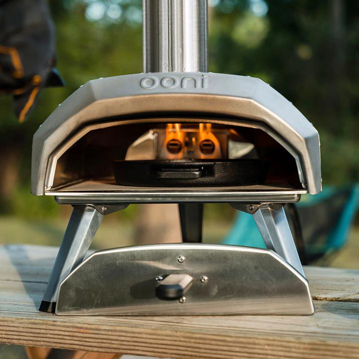Actual product image Ooni Karu 12 gas burner