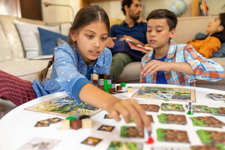 Immagine prodotto Ravensburger gioco da tavolo Minecraft Builders & Biomes (LT, LV, EE), 27088 (Lettone, Lituano, Estone)