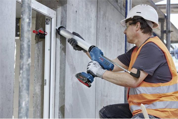 Actual product image Bosch Professional GCG 18V-600