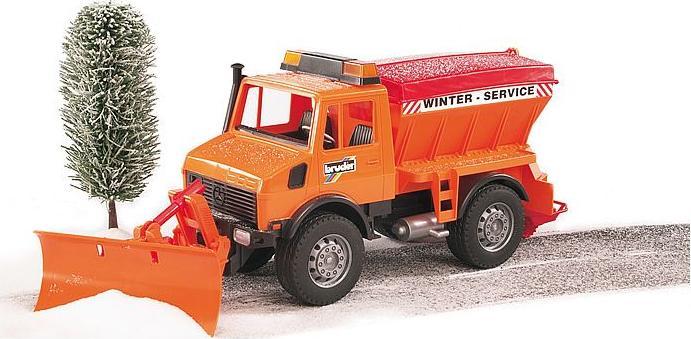 Immagine prodotto Bruder MB-Unimog servizio invernale con spazzaneve