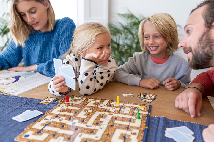 Actual product image Ravensburger Labyrinth