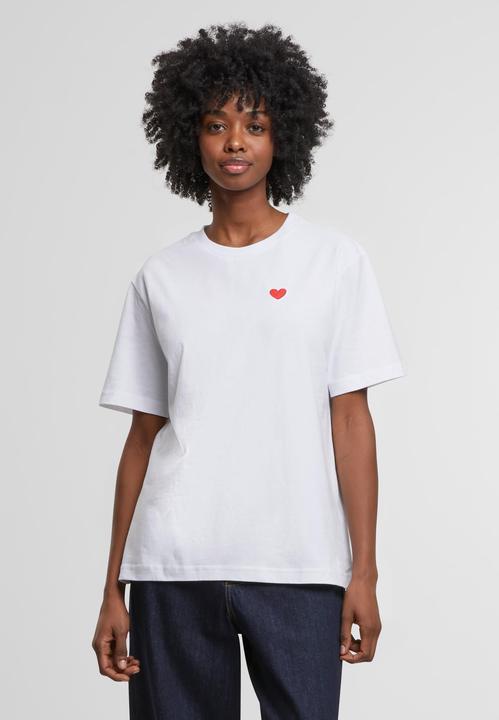 Actual product image Mister Tee MisterTee Heart Shape EMB Tee - 184233 (XL)