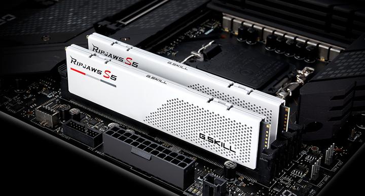 Actual product image G.Skill DDR5 32GB PC 6000 CL28 KIT (2x16GB) 32-RS5W (2 x 16GB, 6000 MHz, DDR5 RAM, DIMM)