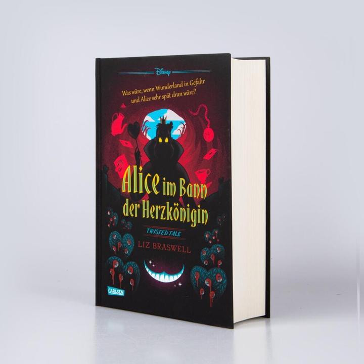 Actual product image Disney - Twisted Tales: Alice under the spell of the Queen of Hearts (Walt Disney, Liz Braswell, German)