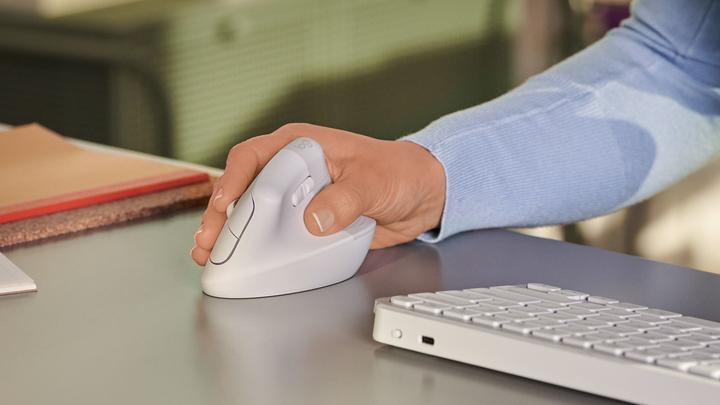 Produktbild Logitech Lift (Kabellos)