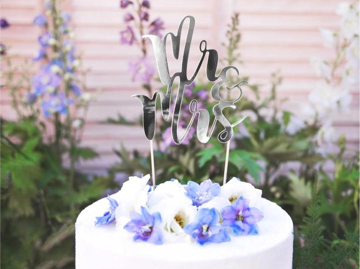 Actual product image Partydeco Cake topper Mr & Mrs 25.5 cm, 1 piece, silver