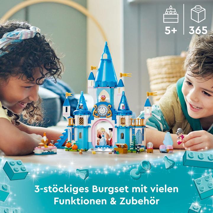 Actual product image LEGO Cinderella's castle (43206, LEGO Disney)