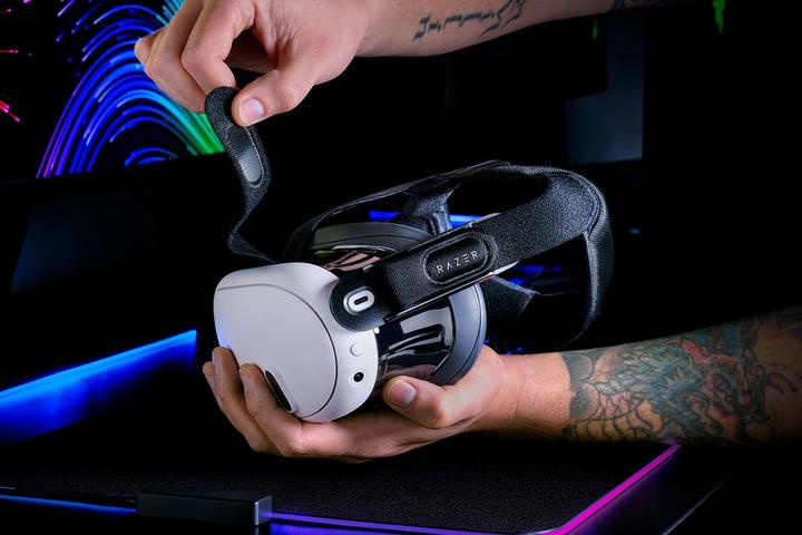 Actual product image Razer Adjustable headband system