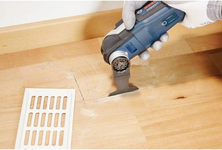 Actual product image Bosch Zubehör Starlock HCS plunge cut saw blade AIZ 10 AB Wood and Metal, 10 x 20 mm