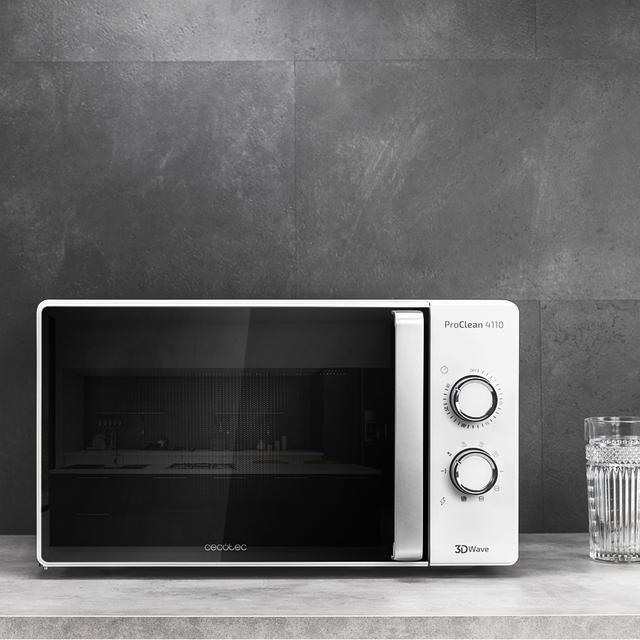 Image du produit Cecotec MICROONDAS 23L CON GRILL PROCLEAN 4110 (23 l)