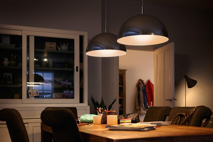 Actual product image Philips LED Classic (E27, 13 W, 740 lm, 1 x, F)
