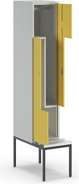 Z-Garderobenschrank mit Sitzbank (40 cm, 214 cm)