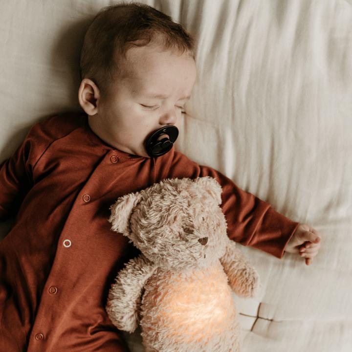 Actual product image Moonie Organic Humming Bear (28 cm)