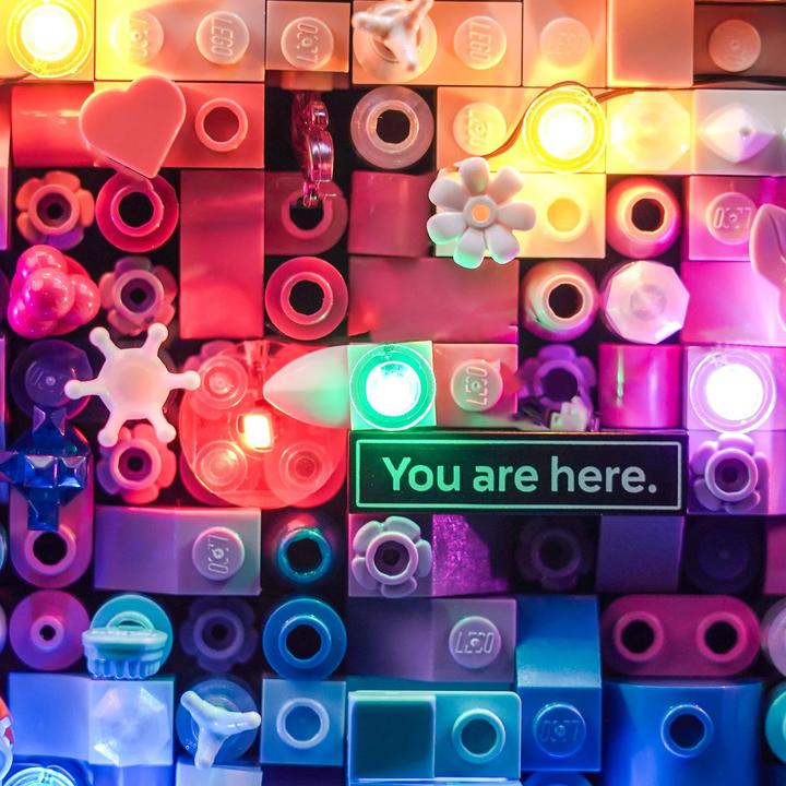 Produktbild BrickBling LED Licht Set für LEGO Die Milchstrassen-Galaxie (31212) inkl. Fernbedienung