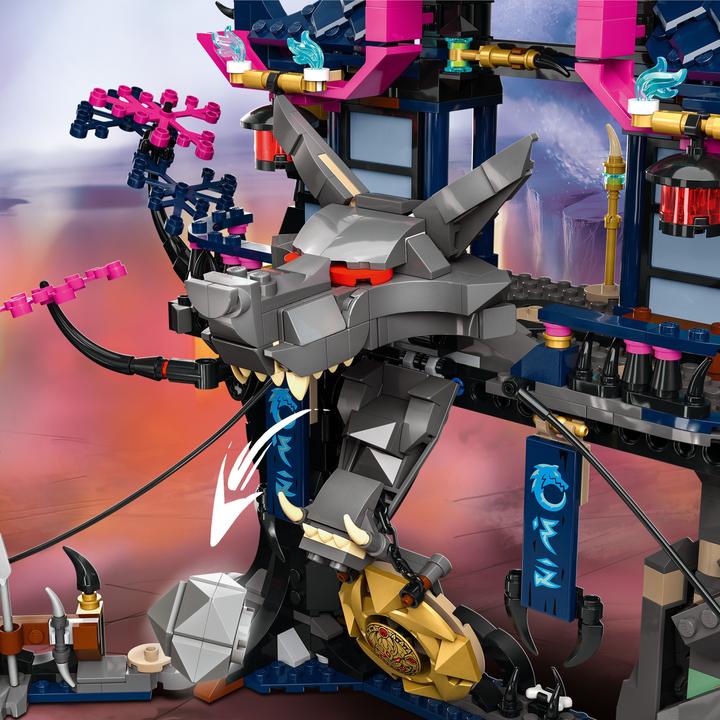 Actual product image LEGO Wolf Mask Shadow Dojo (71813, LEGO Ninjago)