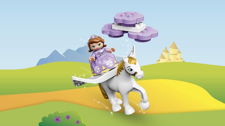 Actual product image LEGO Disney Sofia carriage (10822)