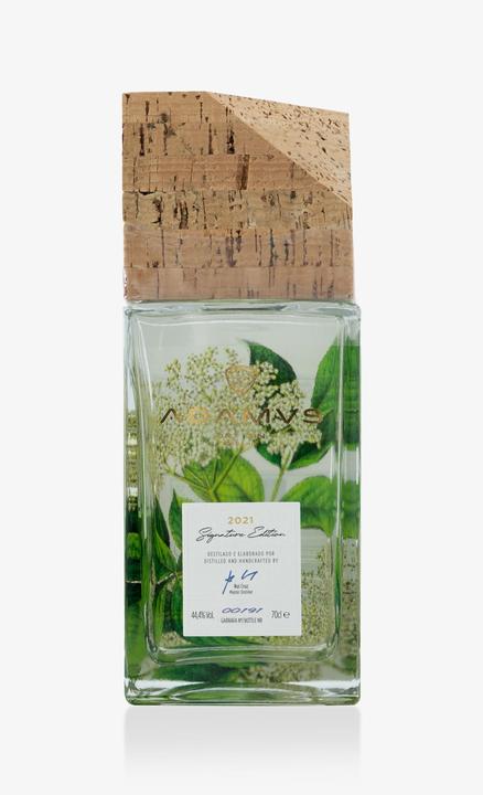Actual product image Adamus Dry Gin (1 x 70 cl)