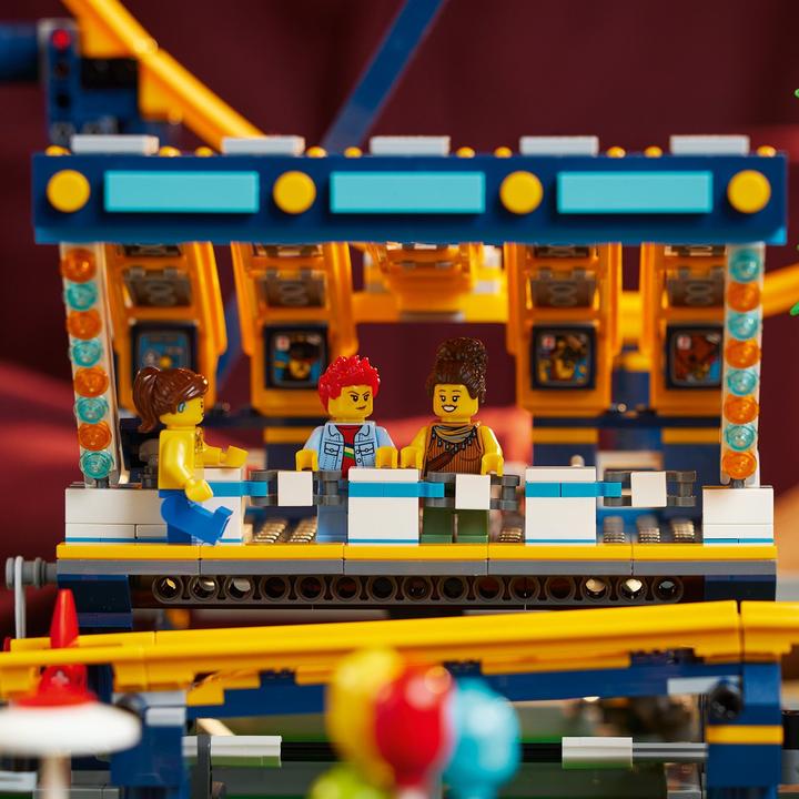 Actual product image LEGO Looping roller coaster (10303, LEGO Icons, LEGO Rare Sets)