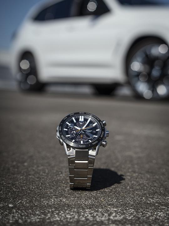 Produktbild Casio Edifice EQB-2000DB-1AER (Analoguhr, Chronograph, 48 mm)