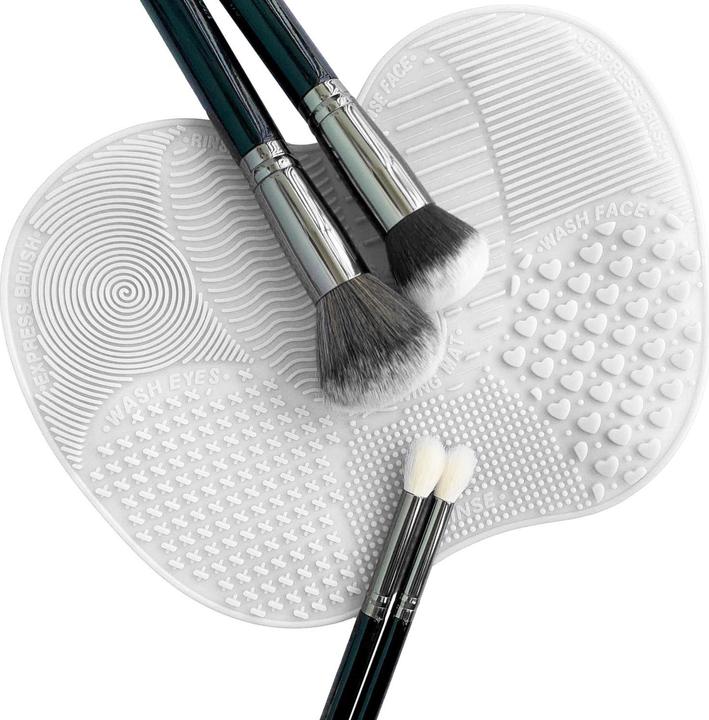 Actual product image JTI Cleaning pad for make-up brushes - white