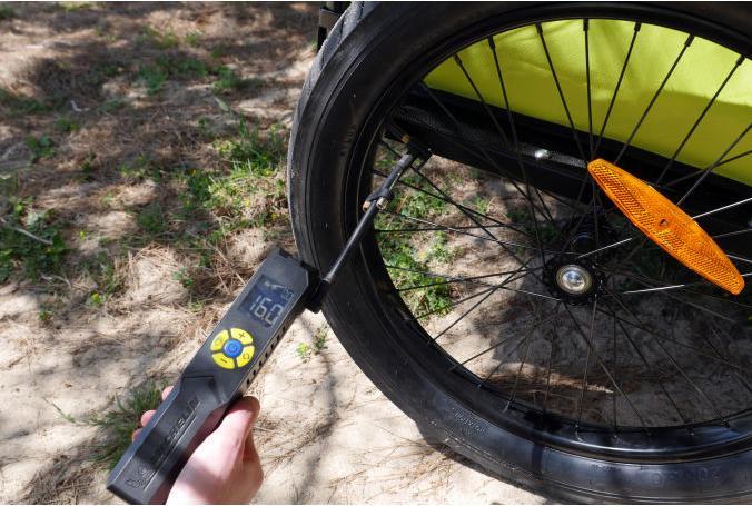 Actual product image Michelin Battery air pump digital 10 bar