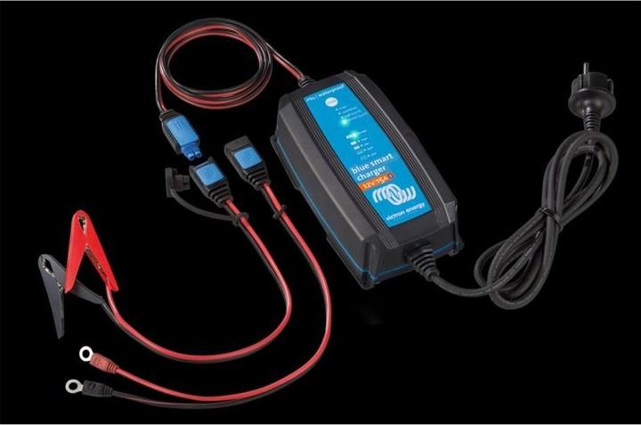 Produktbild Victron Energy Blue Smart IP65 (12V, 15 A)