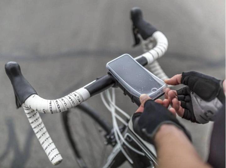 Produktbild Quad Lock MAG Poncho (Apple iPhone 13 mini)