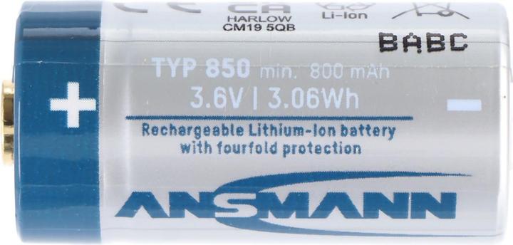 Image du produit AccuCell 2 pièces de batterie CR123A Li-ion et chargeur USB (2 pcs, CR123A, 760 mAh, Piles rechargeables + chargeur)