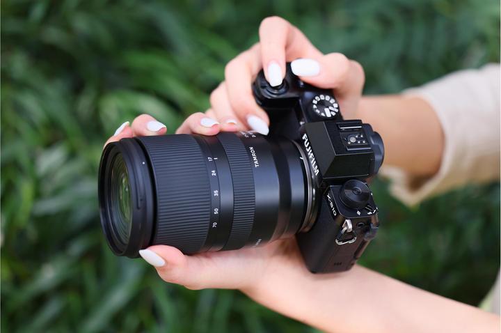 Image du produit Tamron AF 17-70mm F/2.8 Di III-A VC RXD Fuji X (Fujifilm X, APS-C / DX)
