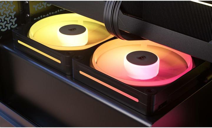 Actual product image Corsair iCUE LINK LX120-R Reverse Fan (120 mm, 1 x)