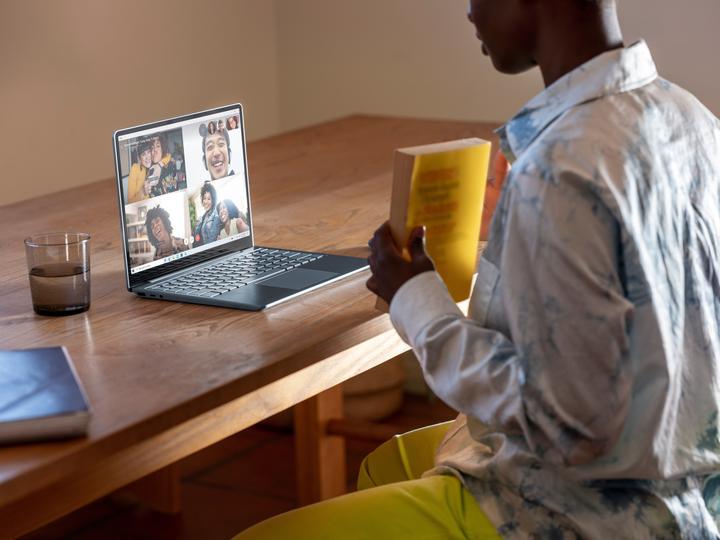 Produktbild Microsoft Surface Laptop Go (12.40", Intel Core i5-1035G1, 8 GB, 256 GB, DE)