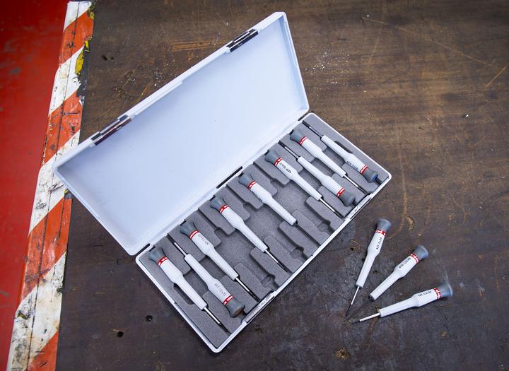 Actual product image Facom 12 piece microtech tool set