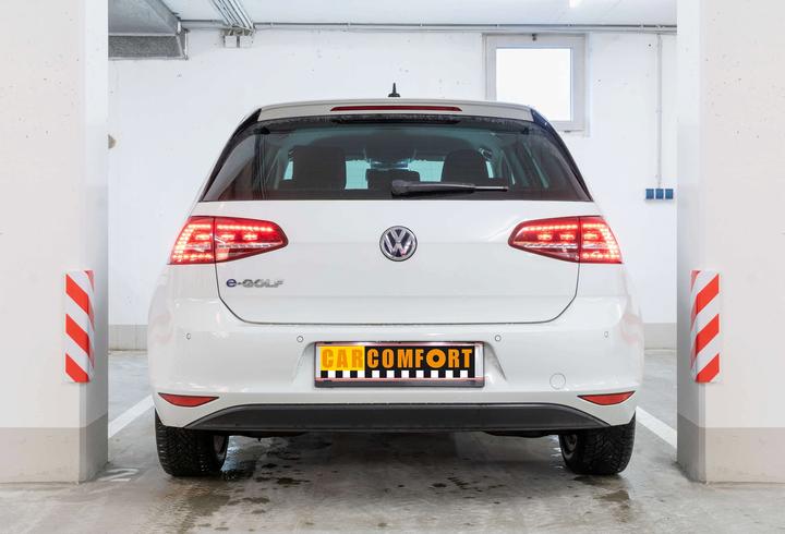 Actual product image CarComfort Garage wall protection