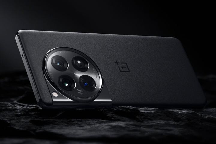Produktbild OnePlus 12 (512 GB, Silky Black, 6.82", SIM + eSIM, 50 Mpx, 5G)
