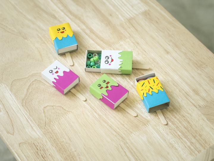 Produktbild Folia Streichholzschachteln