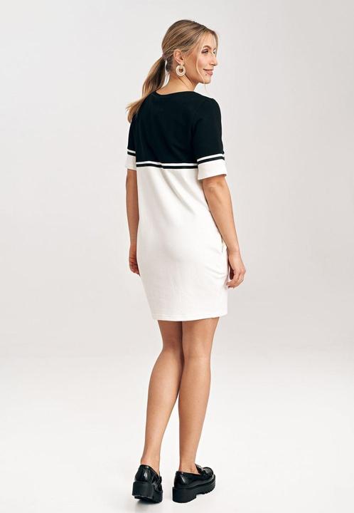 Actual product image Figl Everyday dress model (XS)