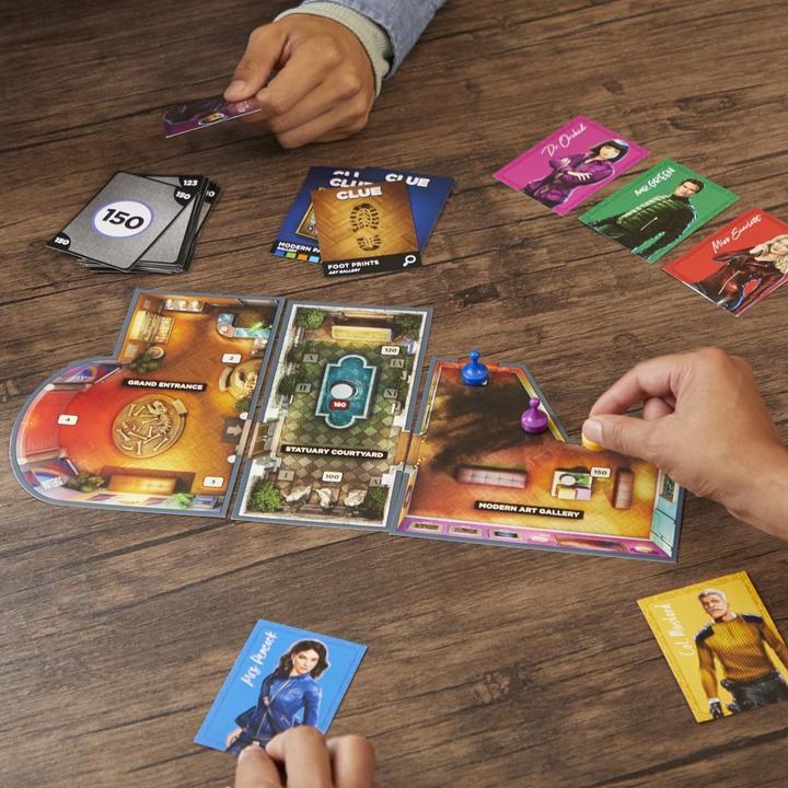Actual product image Hasbro Cluedo Clue Board Game Robbery at the Museum, Clue Escape Room Game, Cooperative Family Game