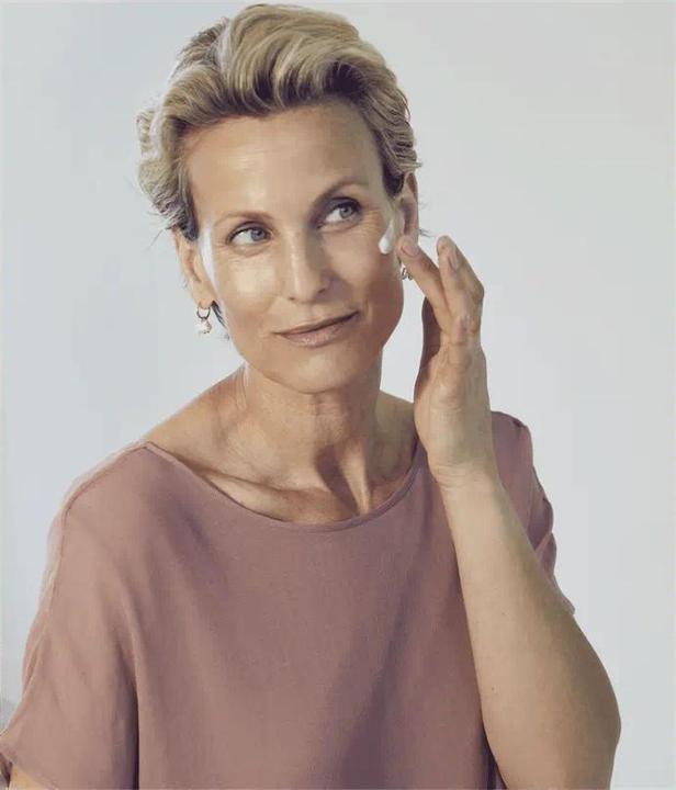 Immagine prodotto NIVEA Antirughe giorno 45+ (50 ml, Crema da giorno)