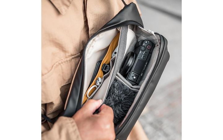 Actual product image Pgytech OneGO Solo (Camera shoulder bag, 3 l)