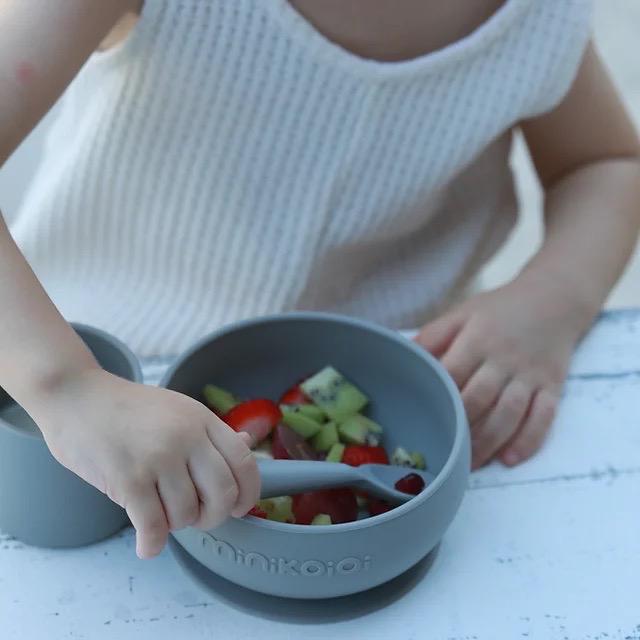 Produktbild Minikoioi BLW Set I Schüssel mit Deckel + Löffel + Becher