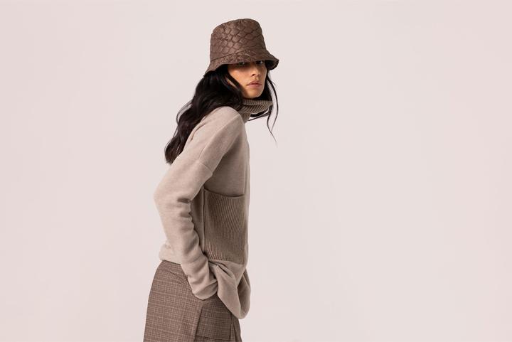 Actual product image Jeanne Baret Wallis (38, S)