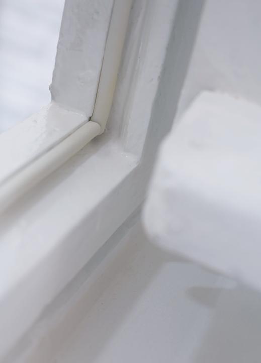 Actual product image tesa 2x tesamoll CLASSIC P-profile window seal, rubber seal for insulation, pack of two