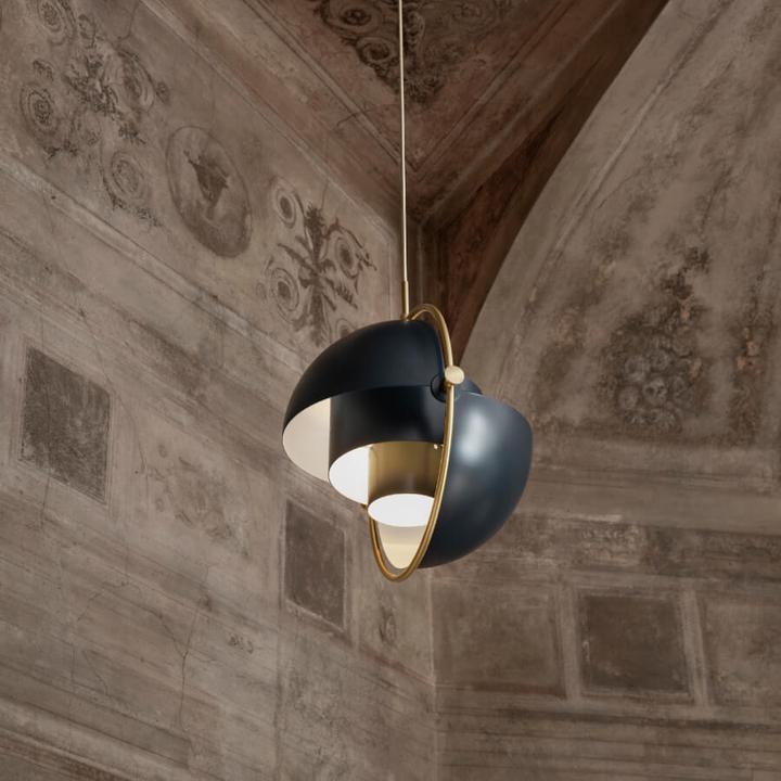 Image du produit Gubi Multi-Lite Suspension Small Black Brass (E14)