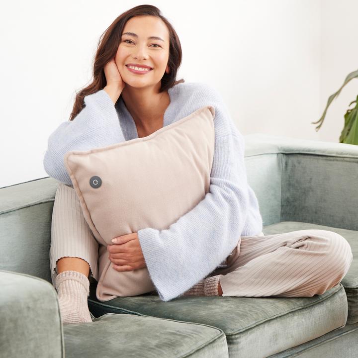 Actual product image Medisana HC 200 Interior Cushion Line sand (40 x 40 x 18 cm)