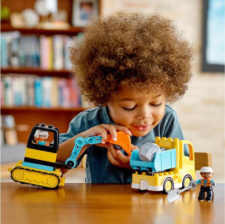 Actual product image LEGO DUPLO excavators and trucks (10931)