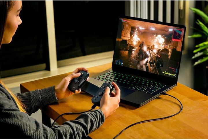 Actual product image Razer Kishi V2 USB C (iOS, Android, PC)