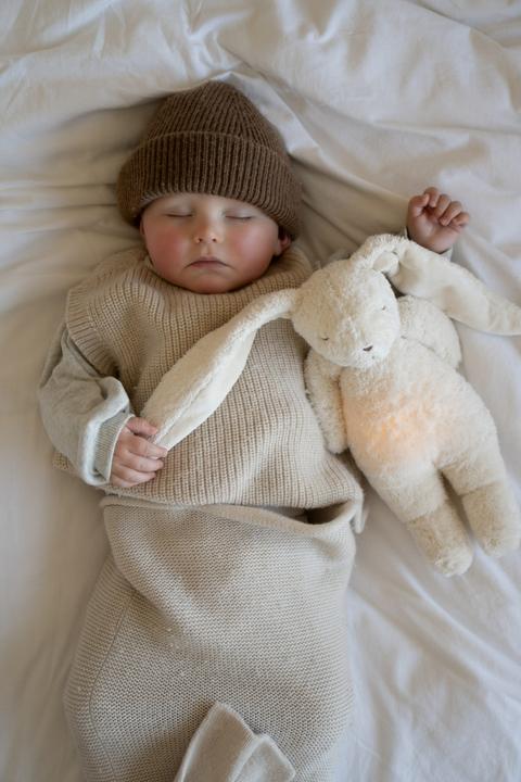 Actual product image Moonie Organic Humming Bunny (28 cm)