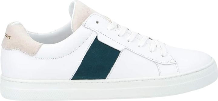 Schmoove sneakers spark gang
