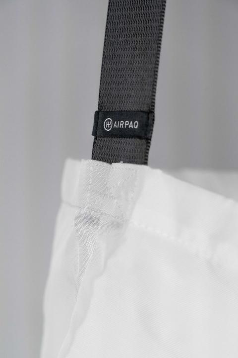 Actual product image Airpaq Simple Baq seat belt