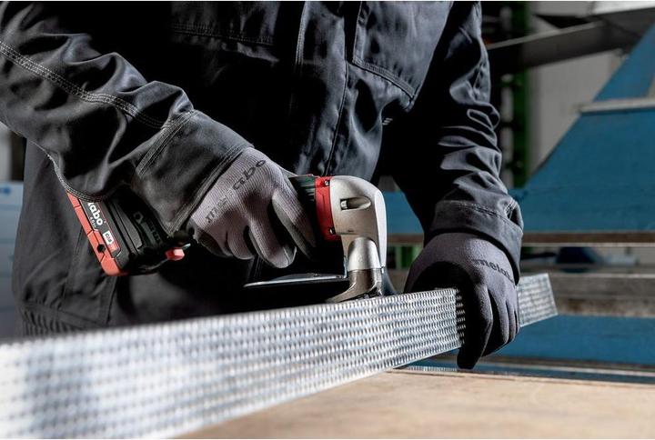Actual product image Metabo Tin snips
